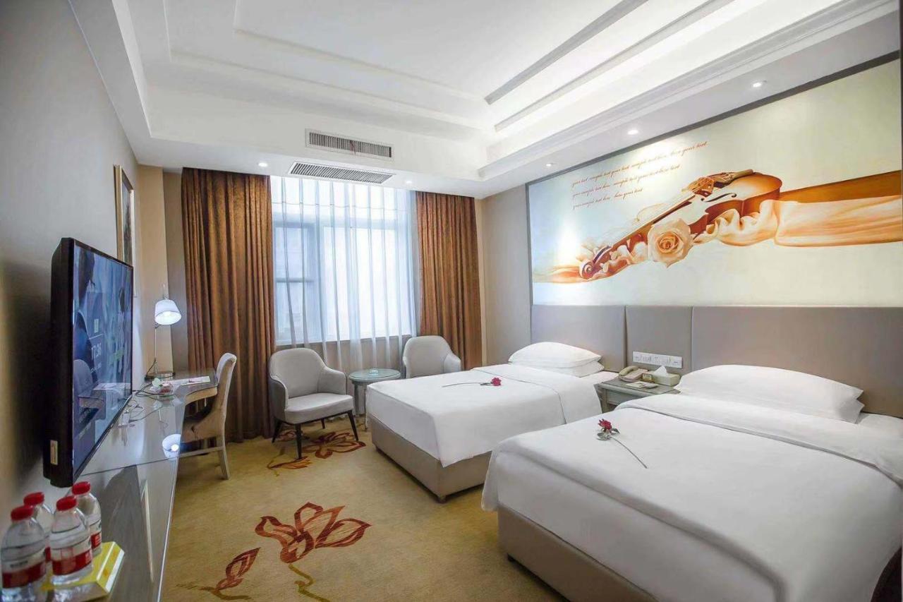 Vienna Hotel Nanyang People Road 외부 사진